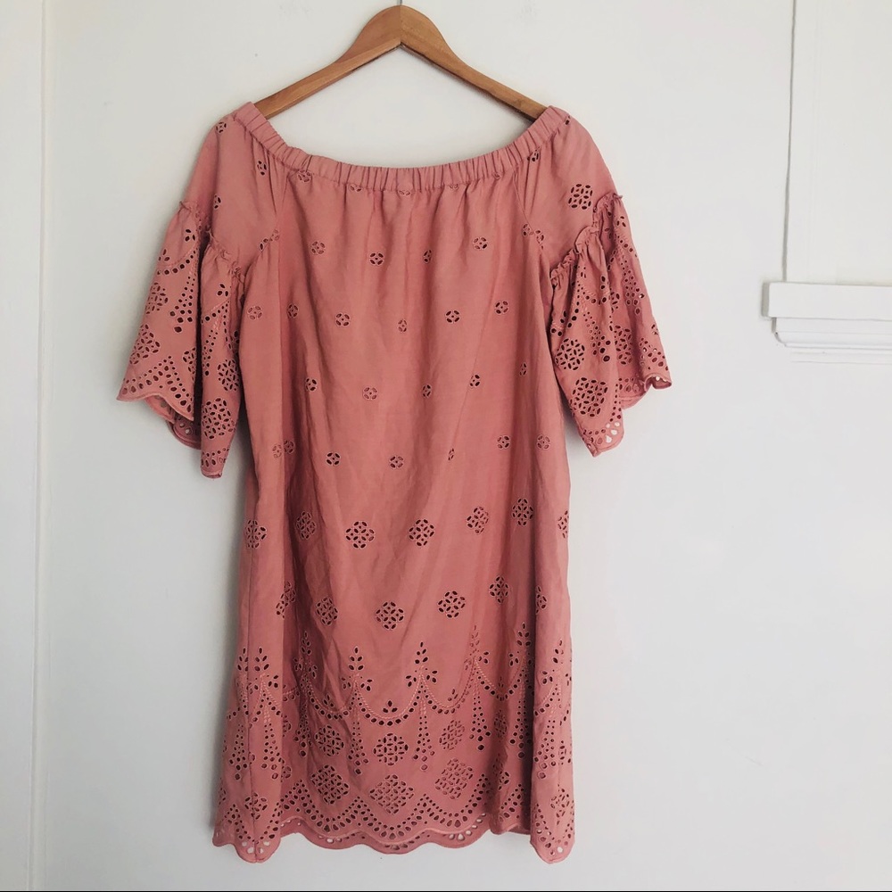 Madewell NWT Blush Eyelet Off the shoulder dress - Picture 4 of 4